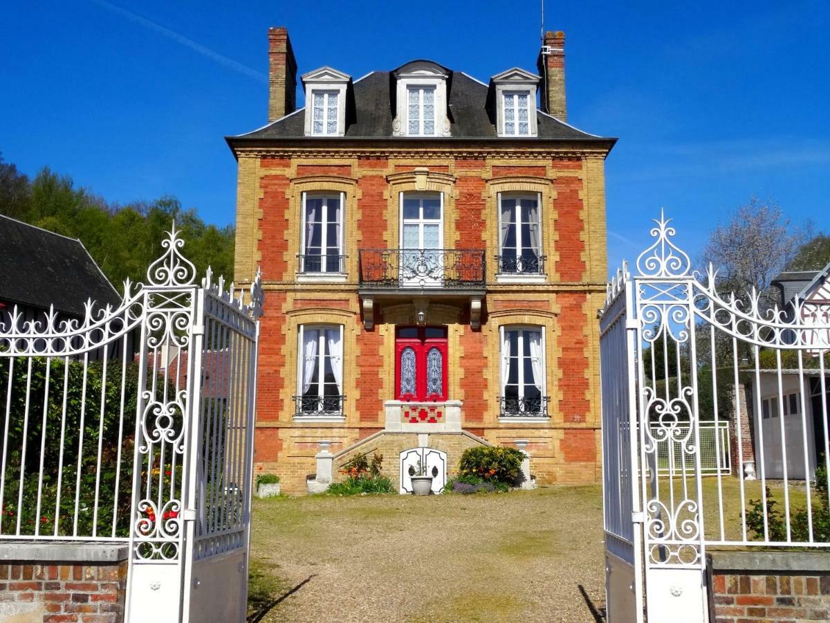 Villa L'Ajoussienne Esterno foto