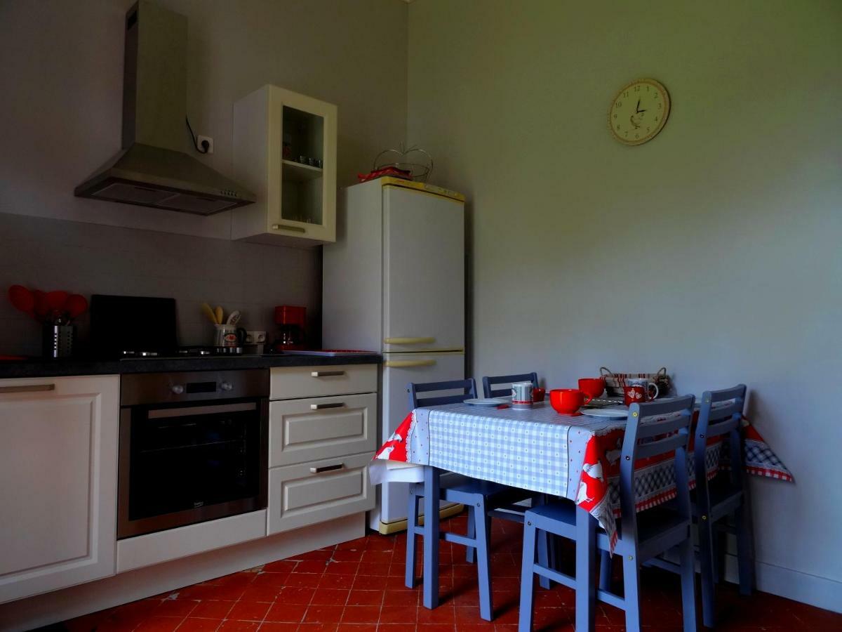 Villa L'Ajoussienne Esterno foto