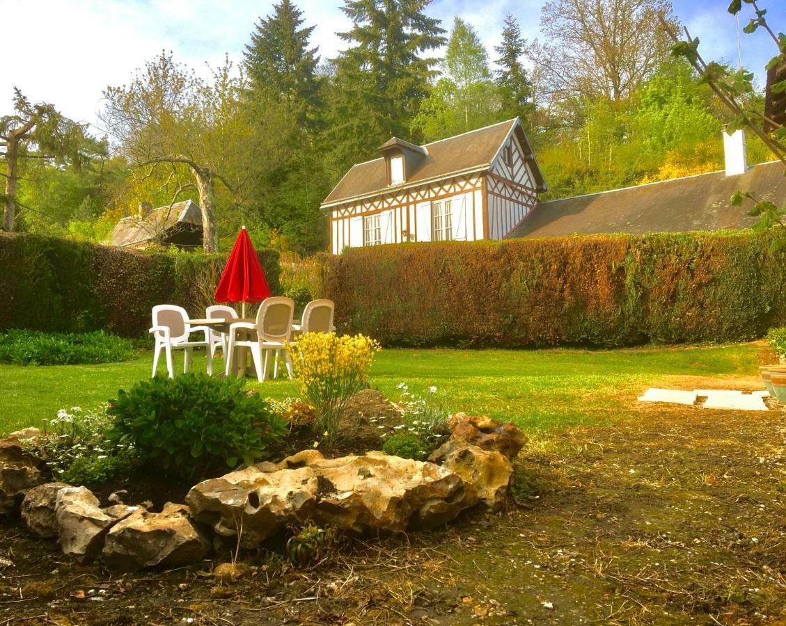 Villa L'Ajoussienne Esterno foto
