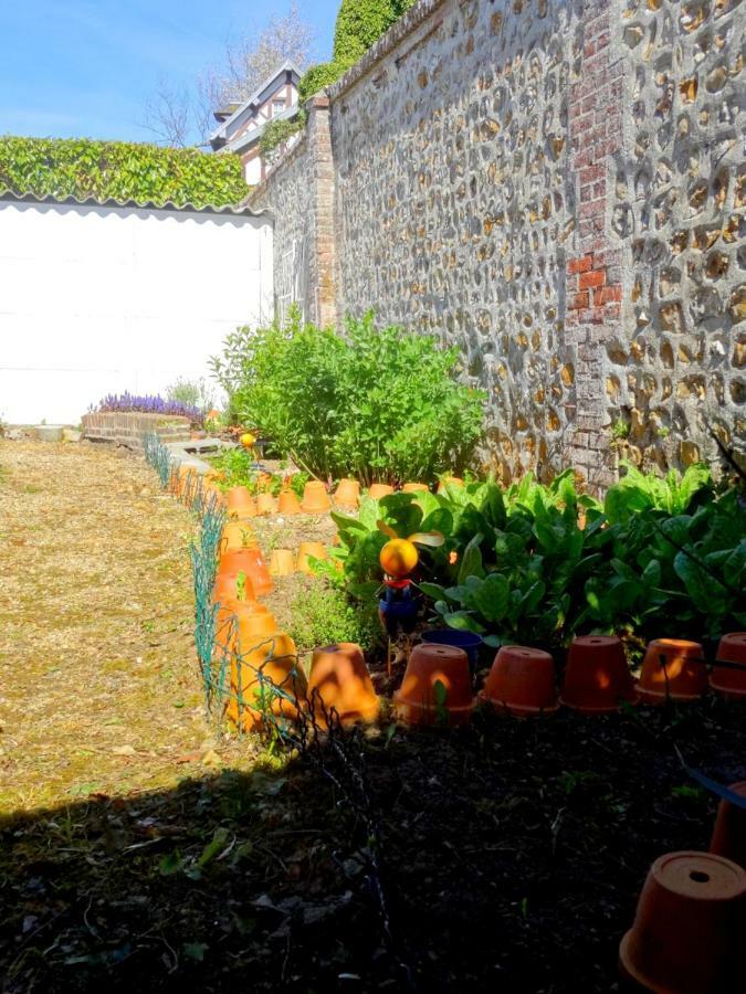 Villa L'Ajoussienne Esterno foto